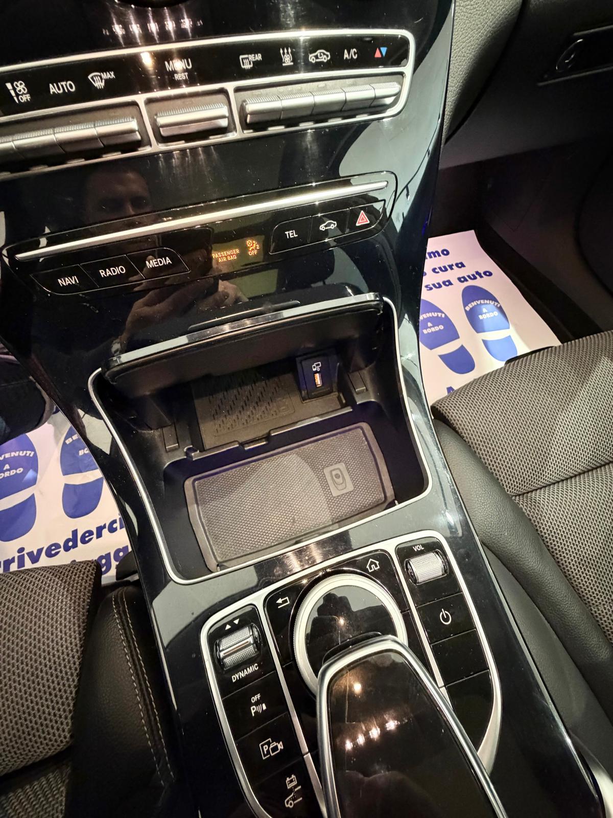 Mercedes-Benz C 300 - immagine 8